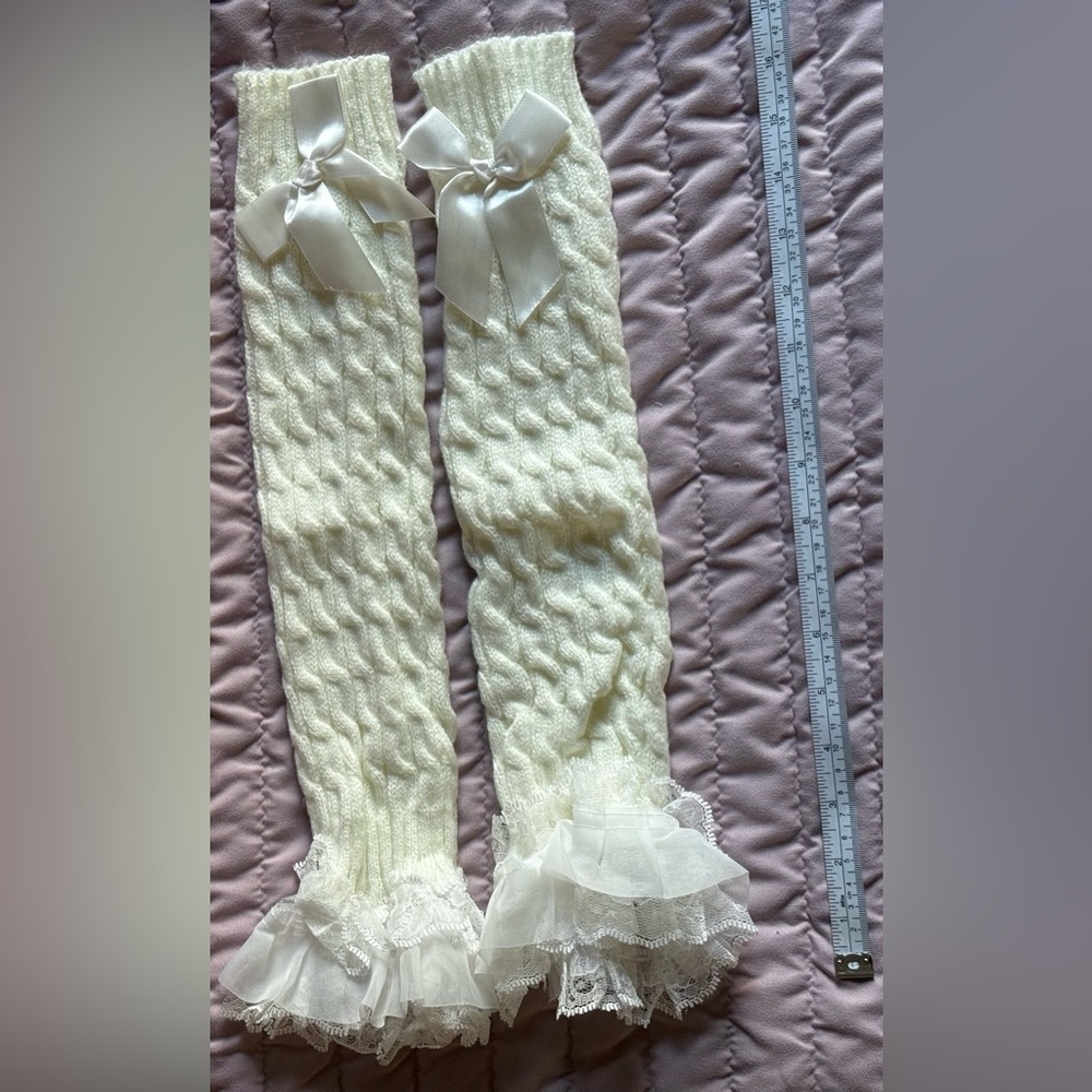*SALE* Ivory Cable Knit Lace-Trim Leg Warmers